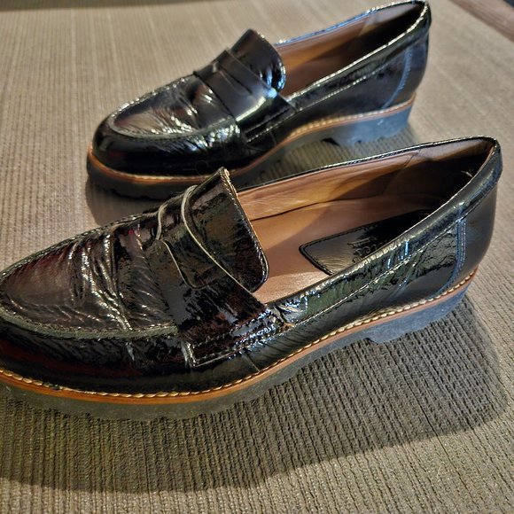 Earthies patent leather penny loafers with chunky soles 8.5M - Picture 3 of 5